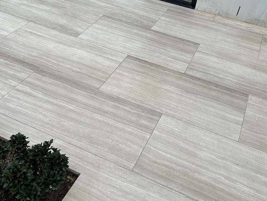 Serpeggiante Limestone Leather 16x24 2" Paver